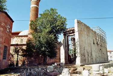 Augustus-Tempel und Hacı Bayram Camii